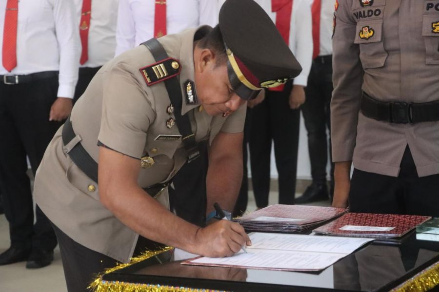 AKP Imer T. Toppol Resmi Jabat Kapolsek Tabukan Utara