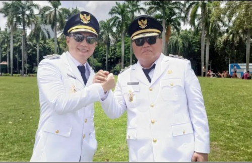 Dilantik  Presiden di Istana Negara, Michael Thungari dan Tendris Bulahari Resmi Pimpin Sangihe