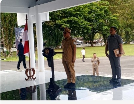 Dirangkaikan Penyerahan SK Pensiun, Apel ASN Pemkab Sangihe: Momentum Penguatan Disiplin & Dedikasi