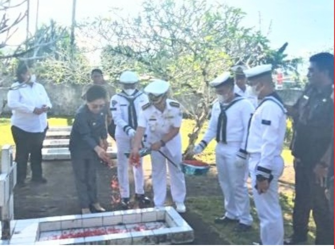 HUT Daerah Ke-598 Tahun, Pj Bupati Sangihe Ziarah ke Taman Makam Pahlawan