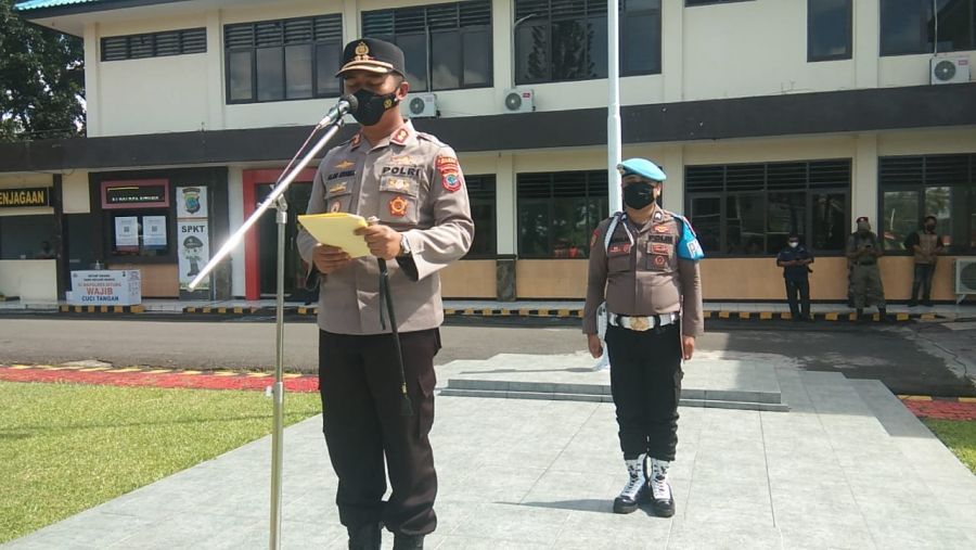 Jelang Lebaran, Kapolres Bitung Pimpin Apel Pasukan Operasi Ketupat Samrat 2022