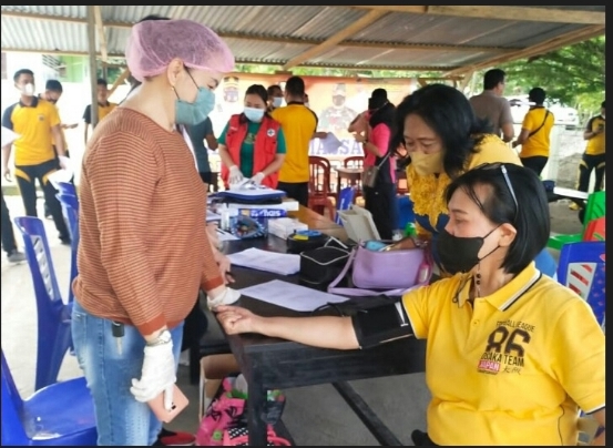 Menggelar Vaksinasi Tahap 3 dan Swab Bagi Personel Polri dan Anggota Bhayangkari Cabang Bolmong