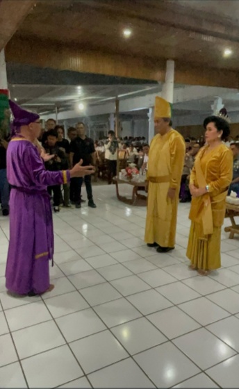 Pj Bupati Sangihe Dihantar dengan Prosesi Adat Melintu Tembonang