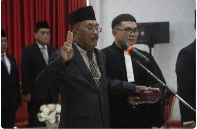 Resmi Dilantik, Johanis Pilat Nahkodai Birokrasi Pemkab Sangihe sebagai Pj Sekda