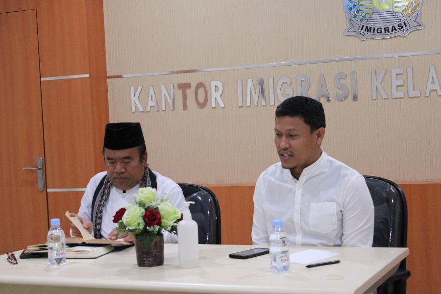 Siraman Rohani, Upaya Kanim Bitung Untuk Meningkatkan Imtaq Para Pegawai