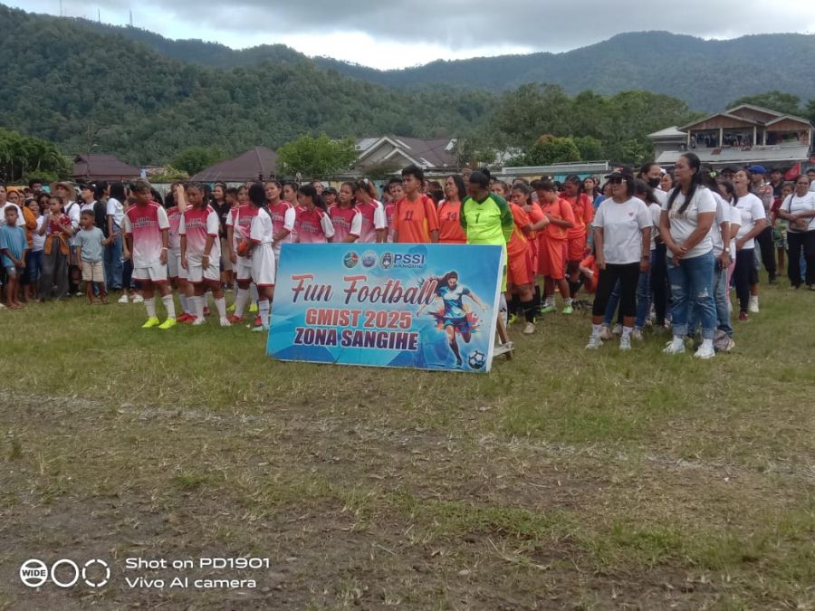 Turnamen Sepak Bola Perempuan GMIST 2025 Sukses Digelar di Zona Sangihe