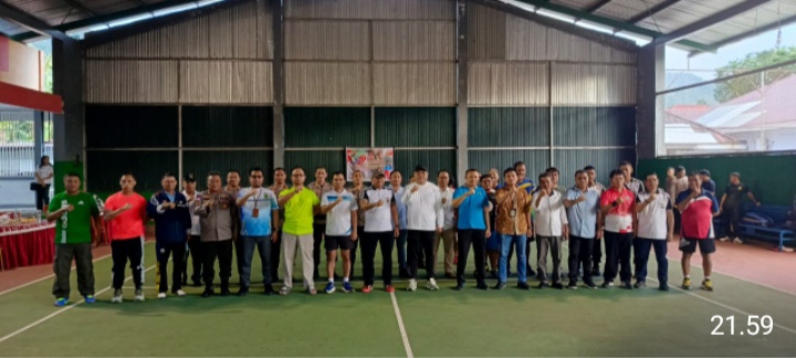 Wabup Sangihe Klarifikasi Isu: Tidak Pernah Bersembunyi, Selalu Terbuka Terima Wartawan dan Tamu